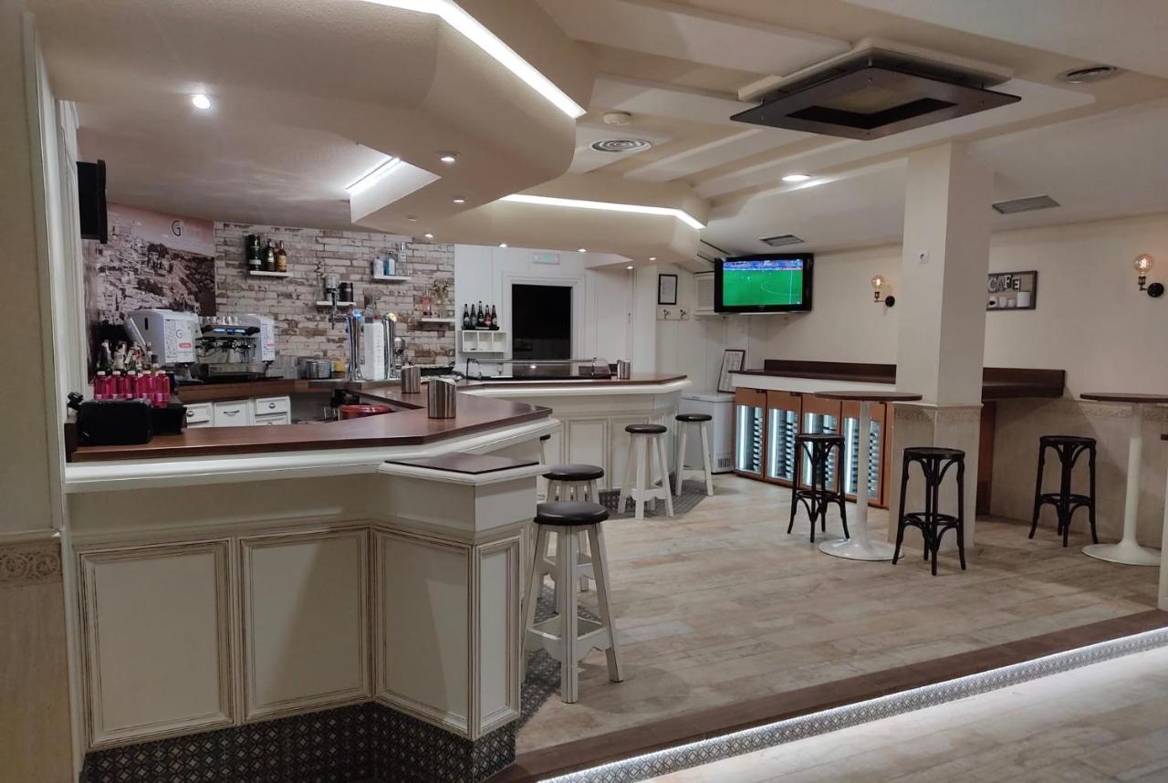 Hostal-Cafe Gutgreco Sonseca Luaran gambar